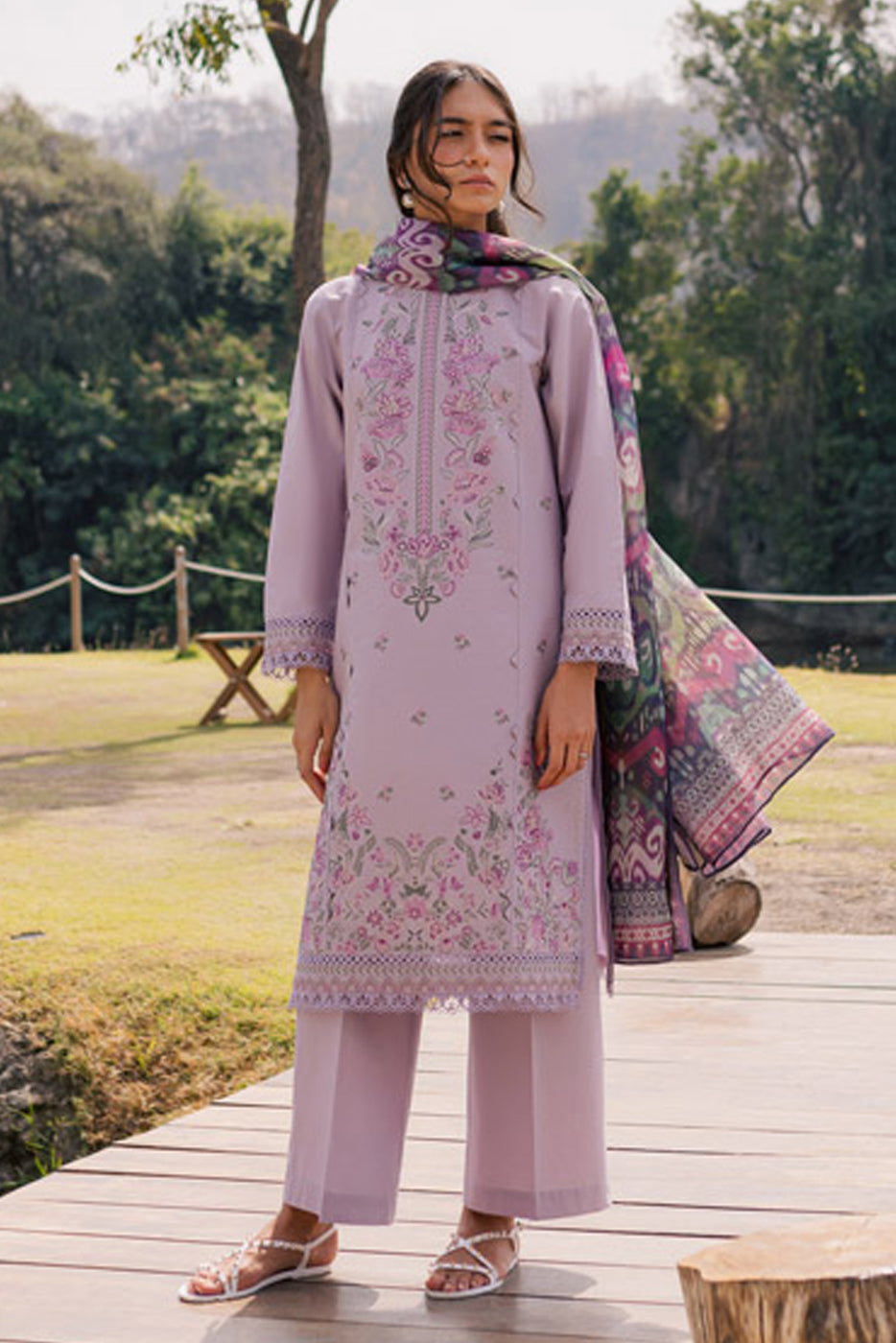 3 PIECE PRINTED LAWN SUIT-LAVENDER GLARE (UNSTITCHED)