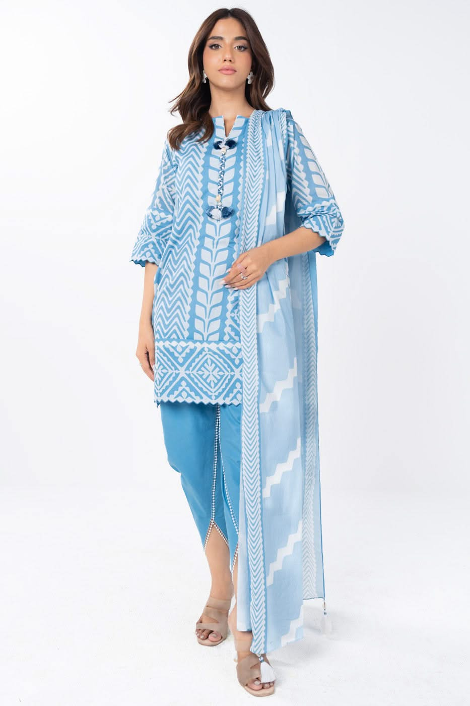 3 Piece  Printed Lawn Suit With Printed Silver Lawn Dupatta