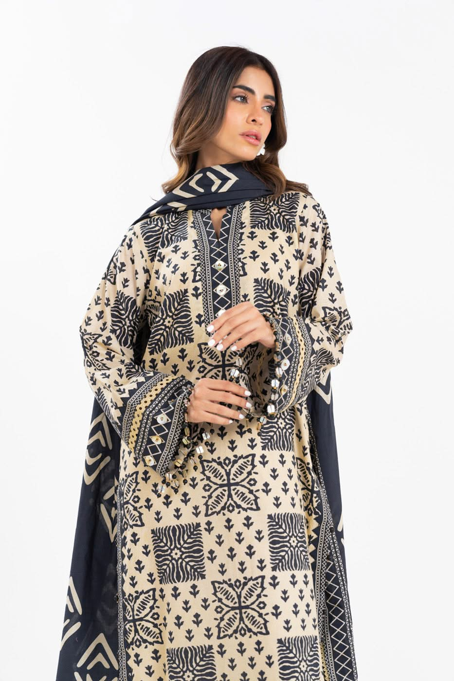 3 Piece  Printed Lawn Suit With Printed Silver Lawn Dupatta