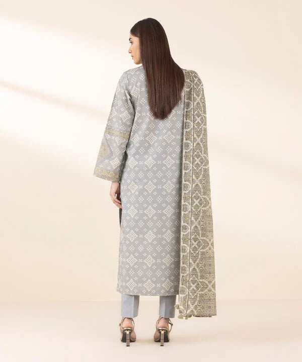 3 Piece - Embroidered Zari Lawn Suit