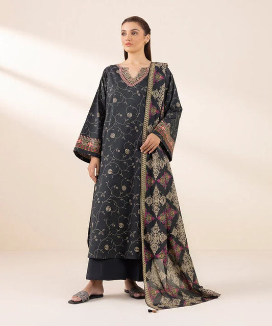 3 Piece - Embroidered Lawn Suit