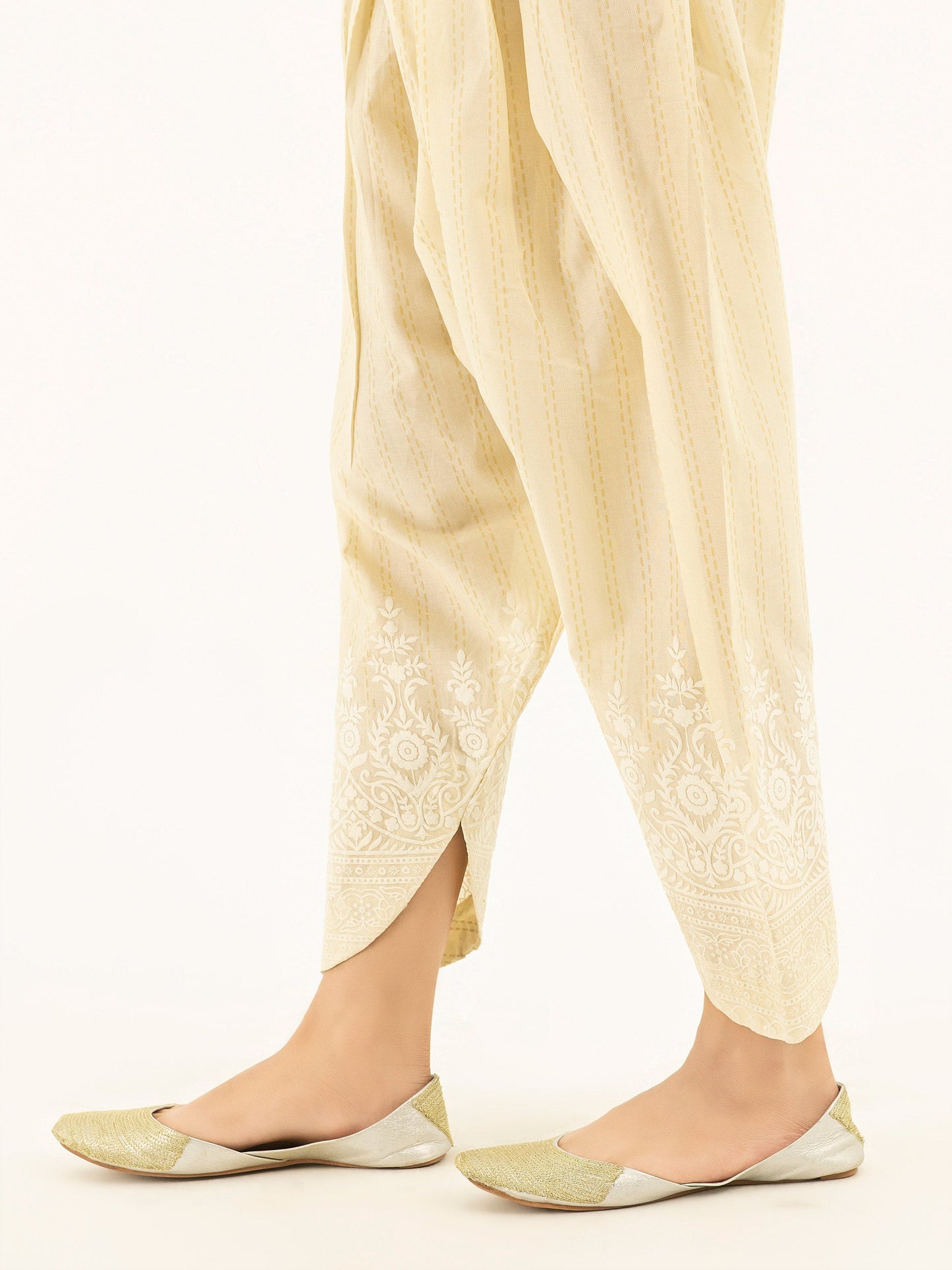 Printed Cambric Shalwar(Pret)