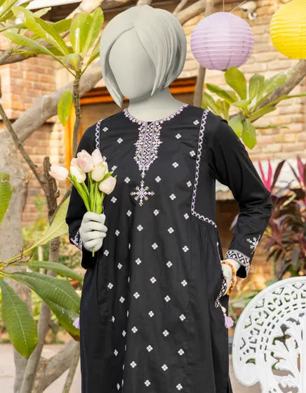 BLACK LAWN EMBROIDERED KURTI | JYGK-S-JTS-25-4014