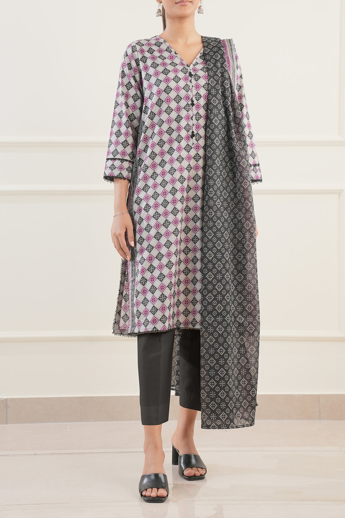 Unstitched Printed Lawn 3 Piece